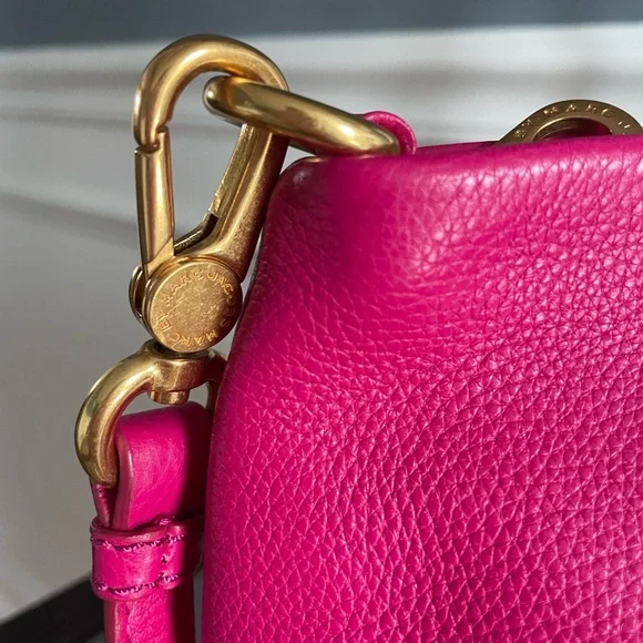Marc Jacobs Percy Crossbody- Hot Pink - Picture 3 of 6